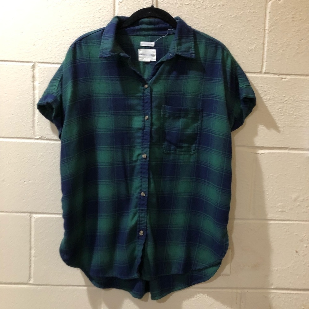 American Eagle AHH-amazing Soft Green & Blue Plaid Button Down Short Sleeve